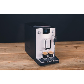 Espressomasin Nivona CafeRomatica 550, valge